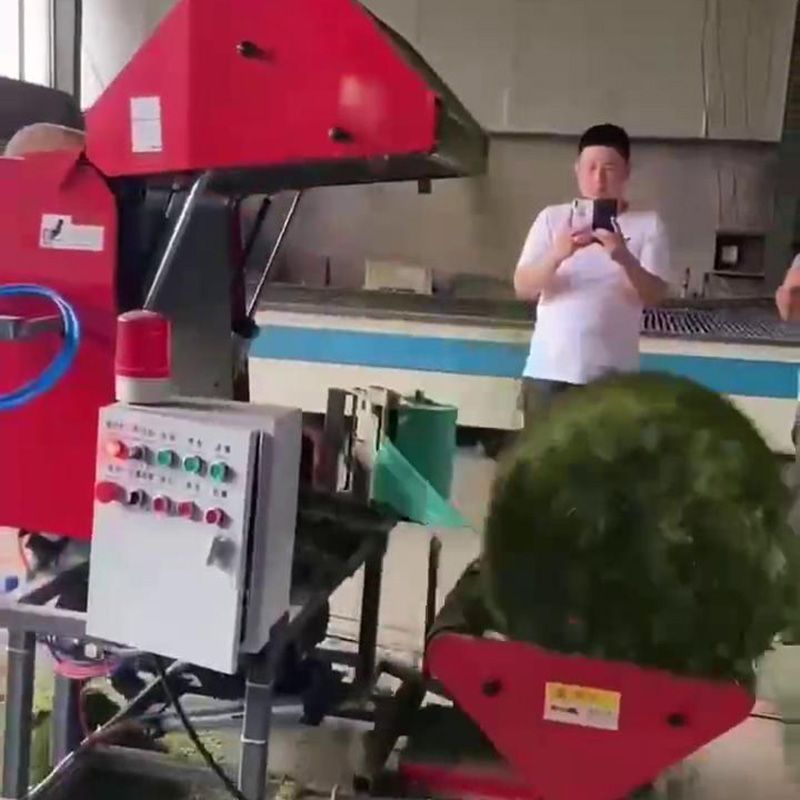圆捆打捆机视频